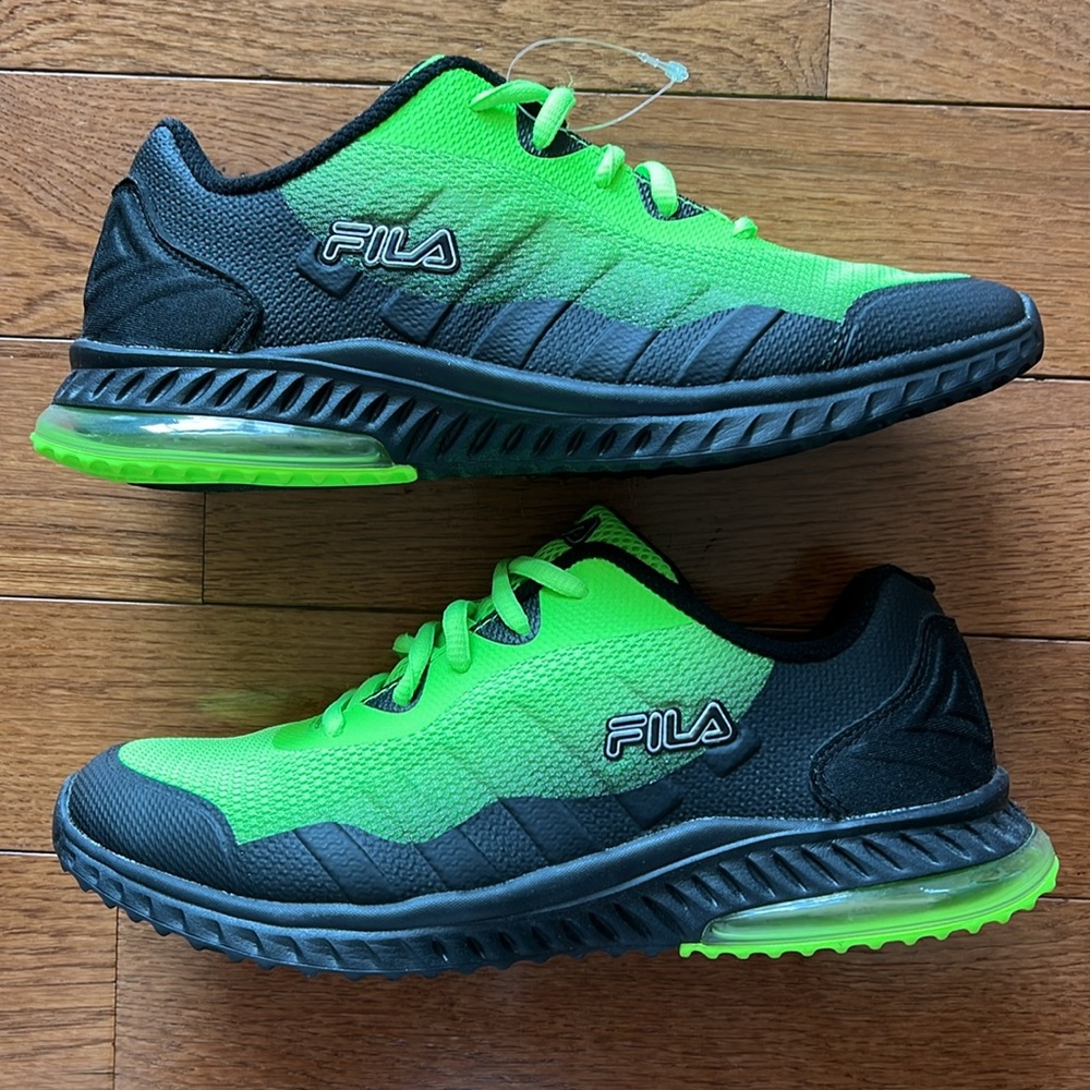 💚FILA ACUMEN VIZ 2 MENS SHOE-NWOT-NEON GREEN/BLACK-7💚